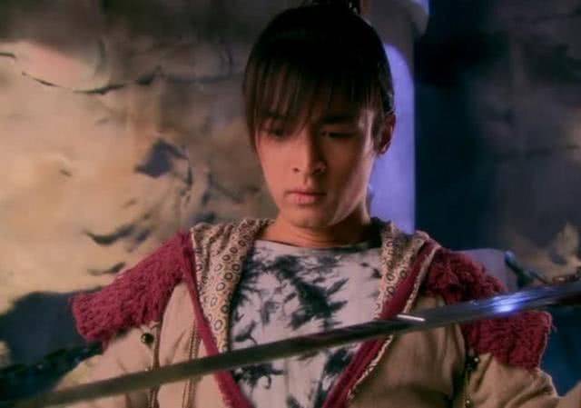 仙剑:镇妖剑VS魔剑,到底哪个厉害?看结局景天