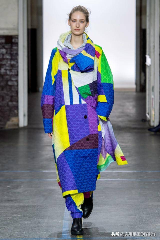 「美图分享」缤纷菱格:issey-miyake(三宅一生)2019秋冬季成衣秀