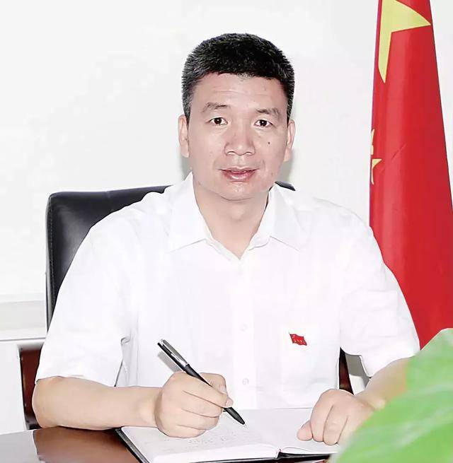 埋头实干促发展 与时俱进求卓越 许昌二中教育集团办人民满意的教育