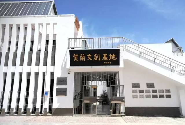 贺兰县服装店行业：迎接春夏新潮流