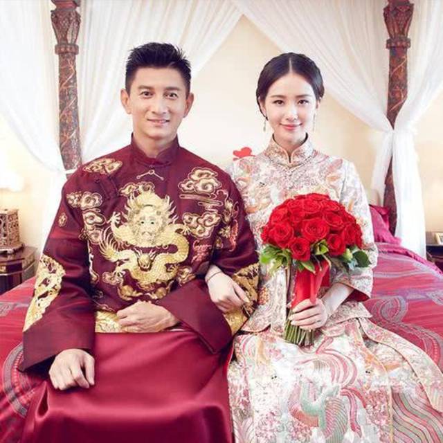 张若昀唐艺昕婚纱照曝光!中式国风礼服清新风