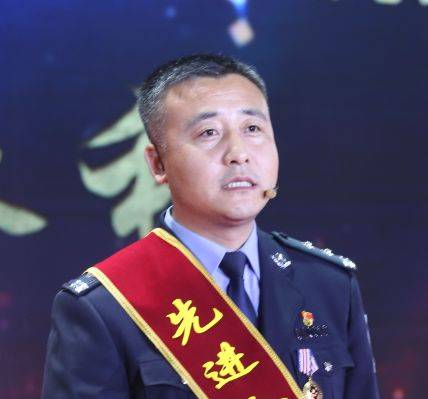 创意作品展|忠诚与荣光——纪念石家庄海关缉私局组建20周年