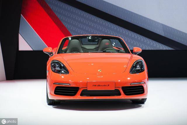 60万买保时捷,最保值的两座跑车718 boxster