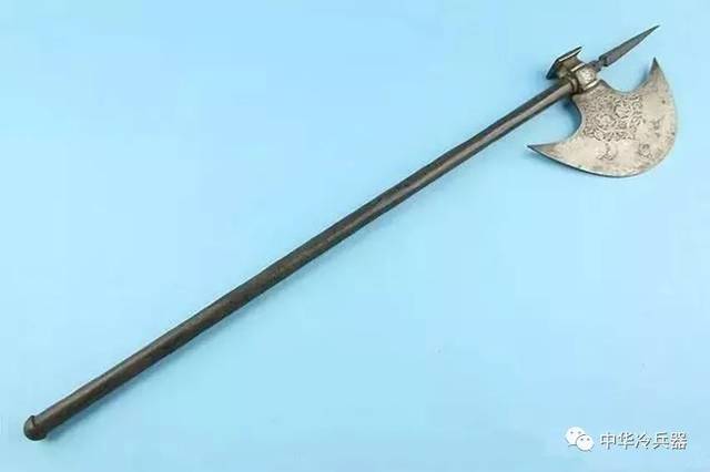 一,长兵 伊朗古代之长兵,矛与刀,斧,锤,标枪等器并用,其精美者均镶嵌