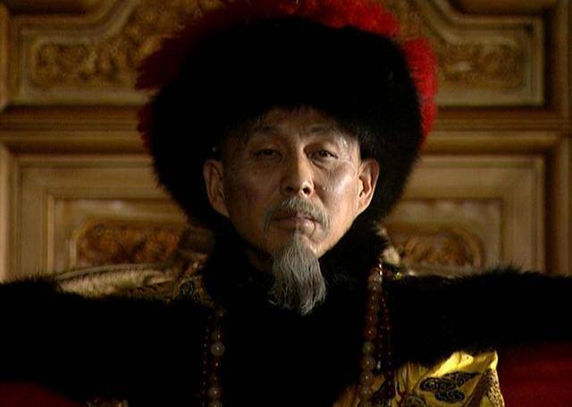 影视圈十大皇帝专业户,陈道明,陈宝国上榜,而她专演女皇