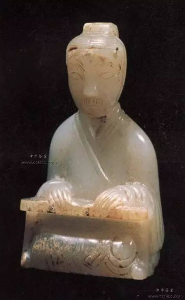 ◇御泓軒◇『漢朝時代 高古玉 和田白玉彫 双管蝉紋勒子』極細工