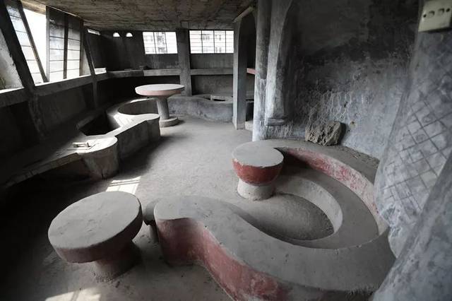 看不懂的内部构造众说纷纭的建楼原因独家揭秘龙岗老街怪楼谜团