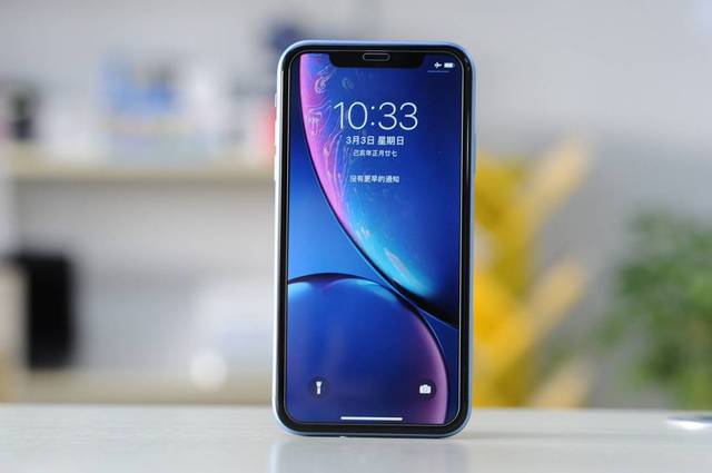 iPhone卡贴机有锁机和无锁机有什么区别?