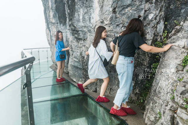 天門山玻璃棧道