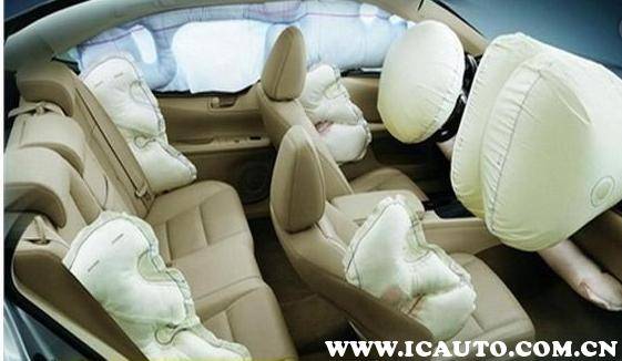 汽车安全气囊工作原理,安全气囊弹出视频演示