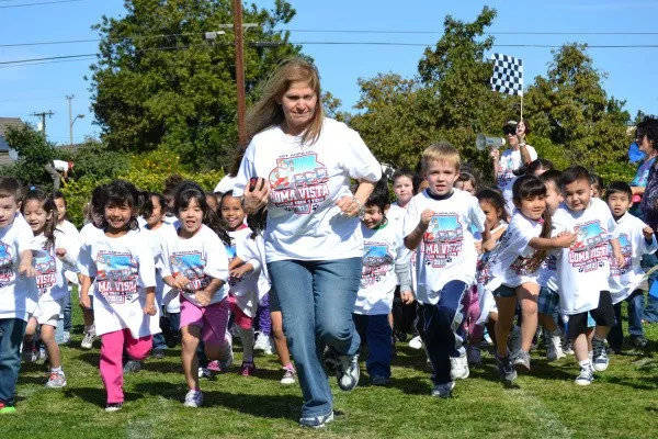 美国孩子人人都有三个存钱罐?这样的财商教育,让孩子终身受益