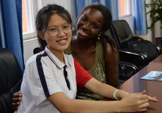 教育无国界交流促发展冠城七中举行中美学生国际文化交流