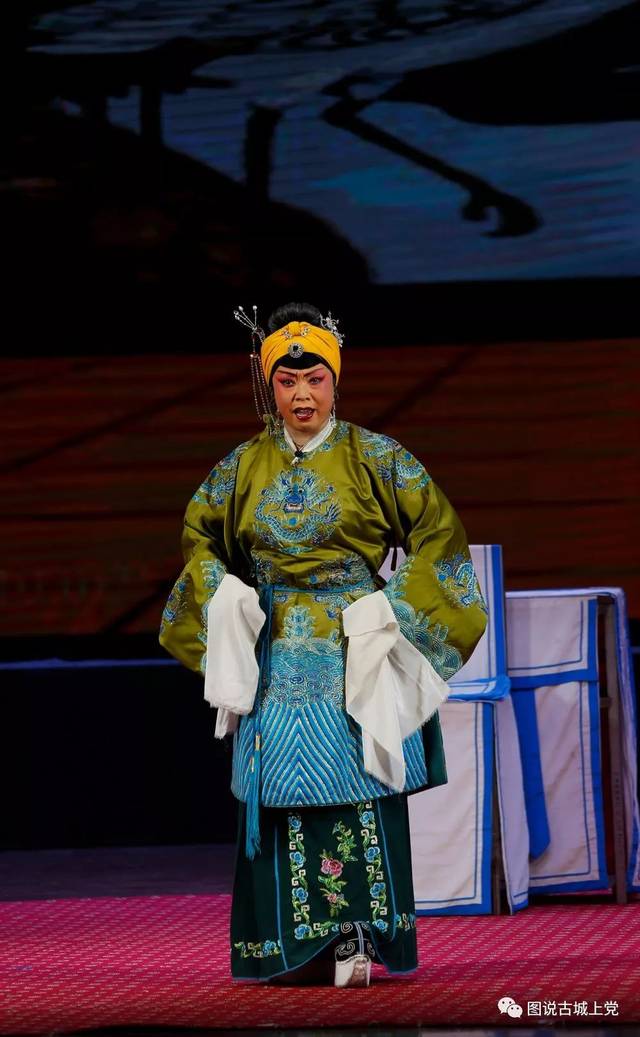 上党落子杨七娘在潞州剧院上演