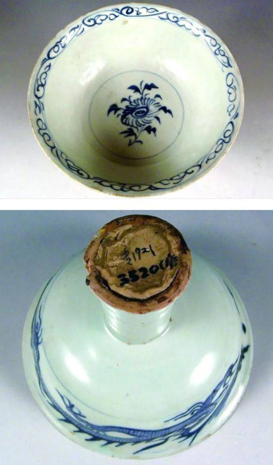 明代墓出土的元青花