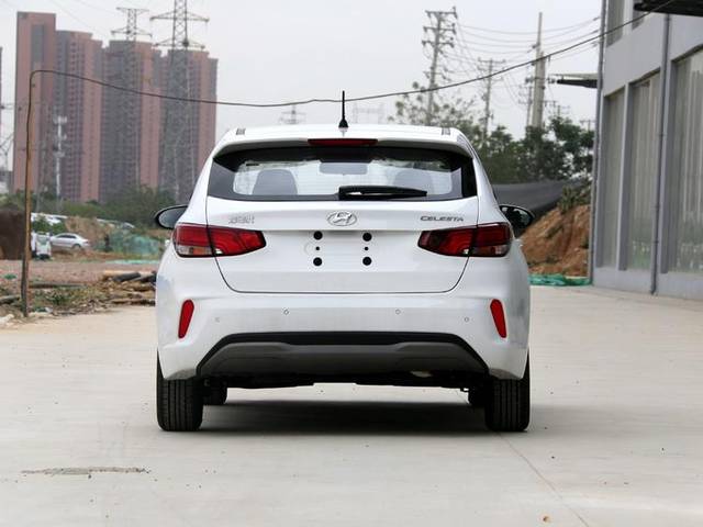 韩系两厢车的魅力不仅仅是价格低廉,更是拥有较低的油耗表现