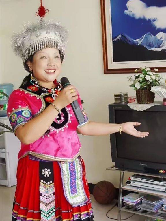 从打工小妹到山歌皇后云南大姐的逆袭之路