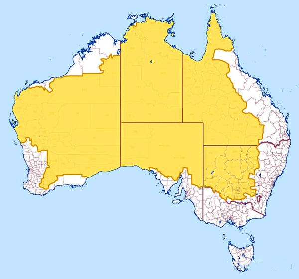 9万(相当于中国北上广深一个大城市的人口量级)澳大利亚面积虽大,其实