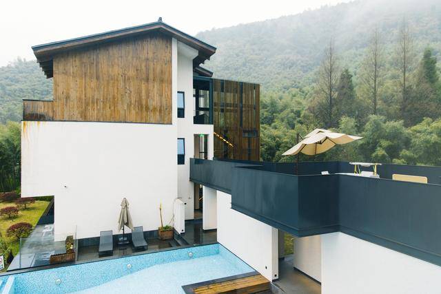 六月的听涧民宿 | 墙白瓦黛·咫尺画堂·枕着溪水入眠