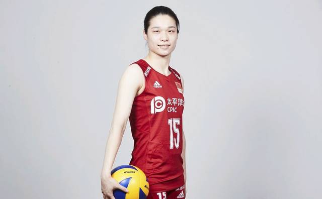 林莉的小伙伴抓紧时间收图,平时都很难找到这位默默无闻的功勋队员,有