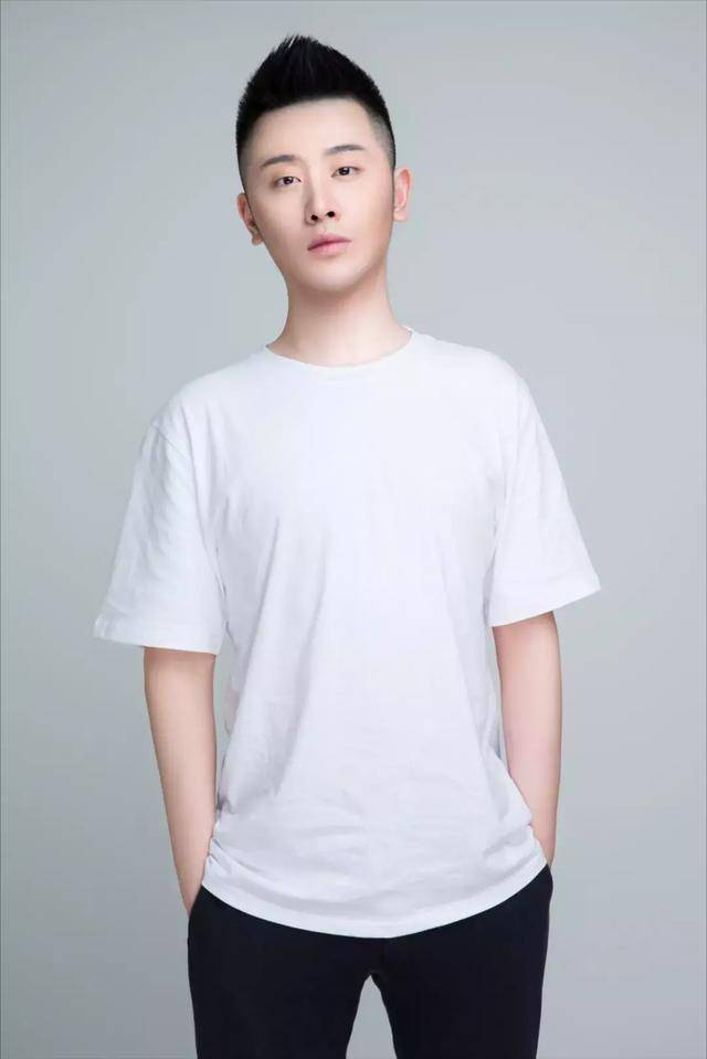 专访|男主播的崛起:蝉联陌陌巡乐会冠军,主播徐泽的3年成长记