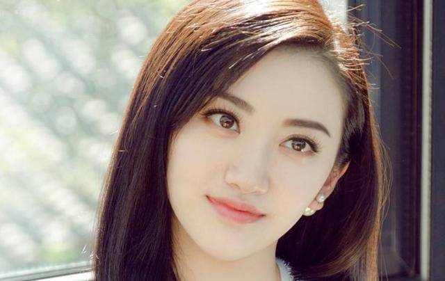 舞蹈出身的女明星,刘诗诗刘亦菲景甜迪丽热巴