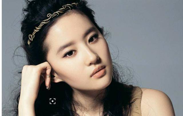 舞蹈出身的女明星,刘诗诗刘亦菲景甜迪丽热巴