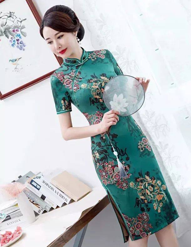 有一种美叫旗袍,美在形态,也美在神韵,学会了穿法了吗