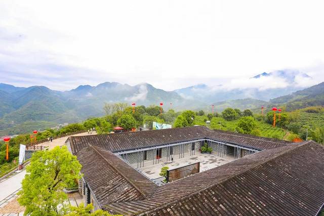 安溪云岭作为茶庄园唯一入选福建首批避暑清凉福地