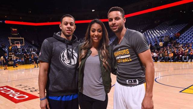 他和卡莉-里佛斯(快船主教练道格-里佛斯的女儿)约会中,然而乔治欺骗