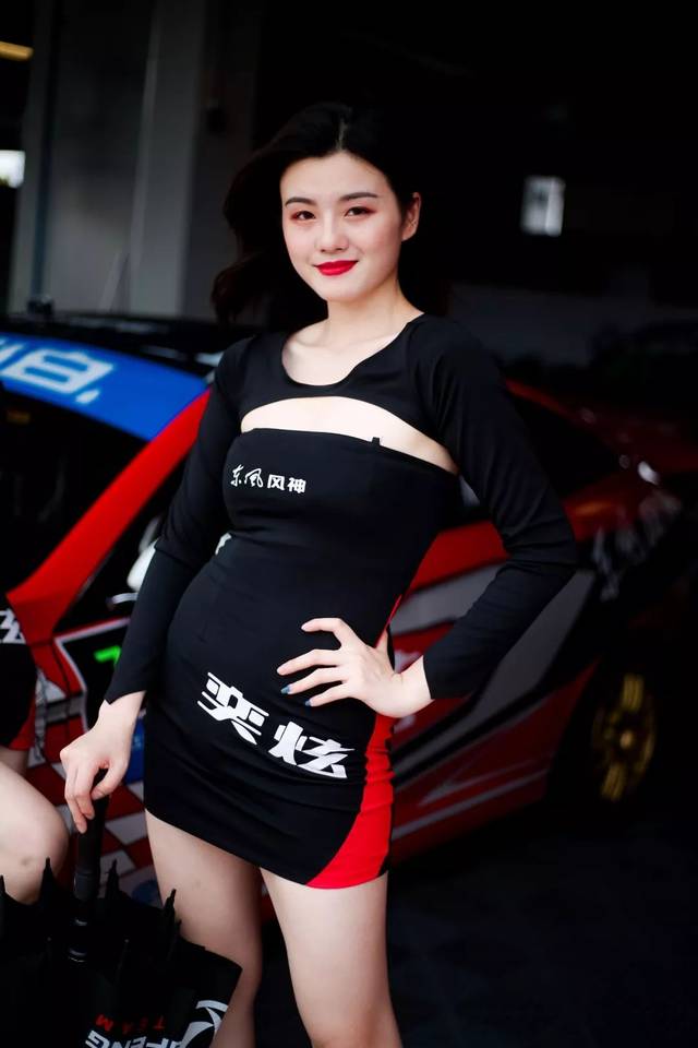 夏休好福利 ctcc绍兴柯桥站美女车模大集合