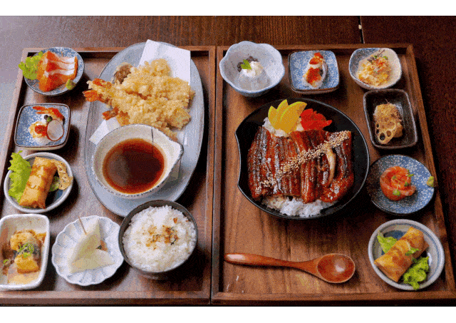 猫本教科书级别日料定食,日本圈都知道的料理,每盘只有0.05平方米