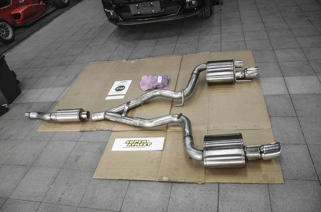 superstreet改装日记-福特野马mustang改装corsa中尾段排气