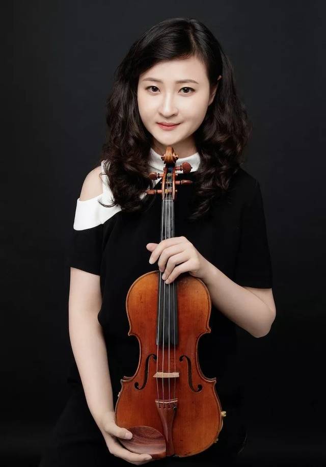 夏夜小提琴苏雅菁图片