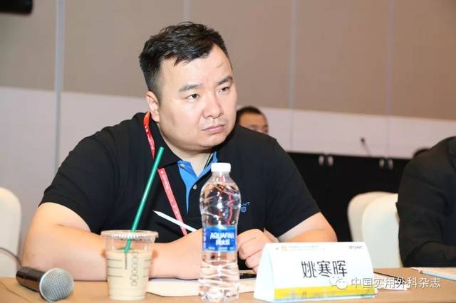 和南昌医科大学第一附属医院胃肠外科主任揭志刚教授主持了有关讨论