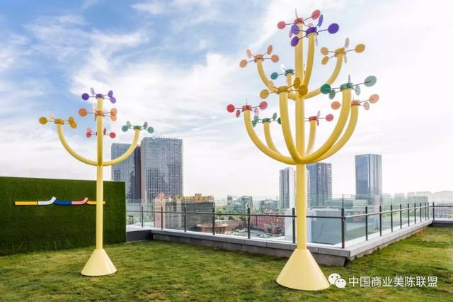 余之城生活广场装置艺术作品欣赏