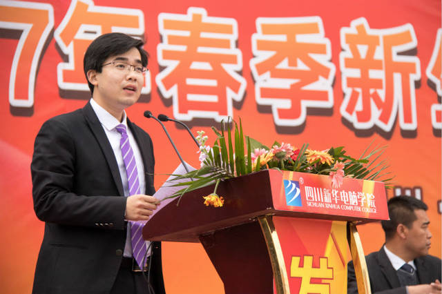 军训会操表演,青春与奋进的完美结合!