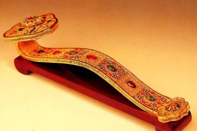 下半年天天数钱忙,一声不响成富翁,4生肖天降