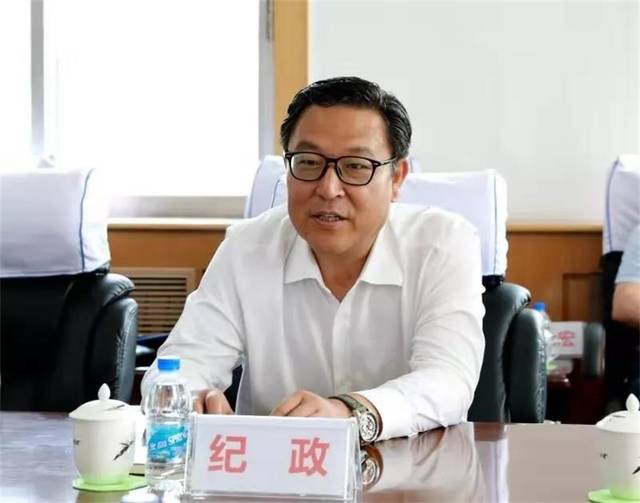 区委书记纪政,区长陈万松调研走访抚顺矿业集团西露天矿