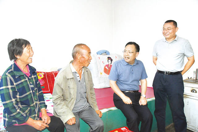 关建勋在盂县调研时强调:守牢底线 攀登高峰 推动"三农"工作高质量