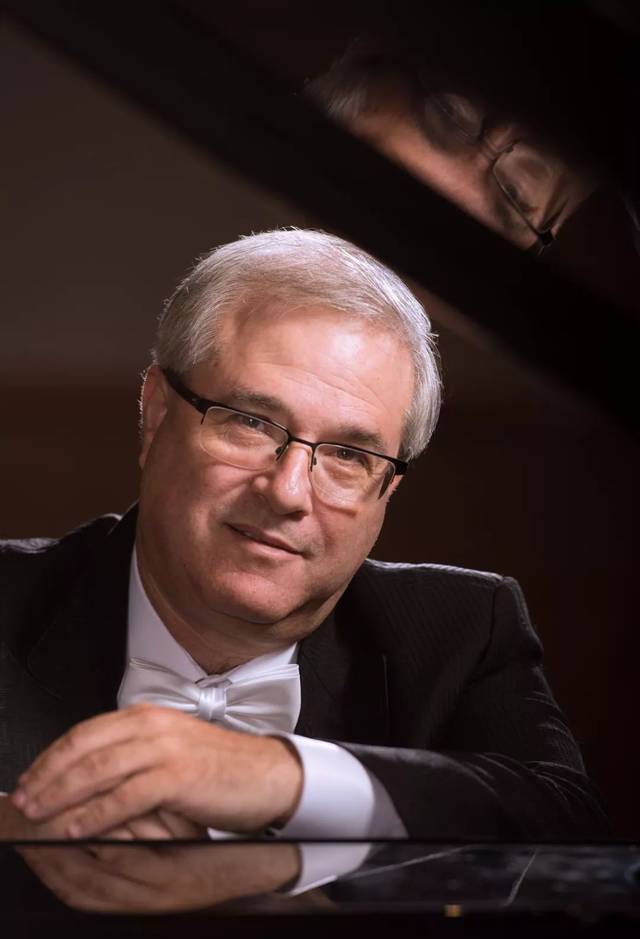 比利时/俄罗斯  maxim mogilevsky 马克西姆· 莫吉列夫斯基 比利时