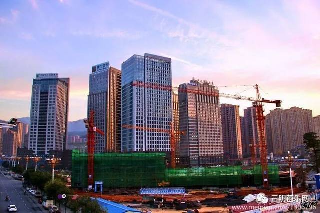 三明这个热门楼盘封顶啦!配有商业综合体,立体停车场