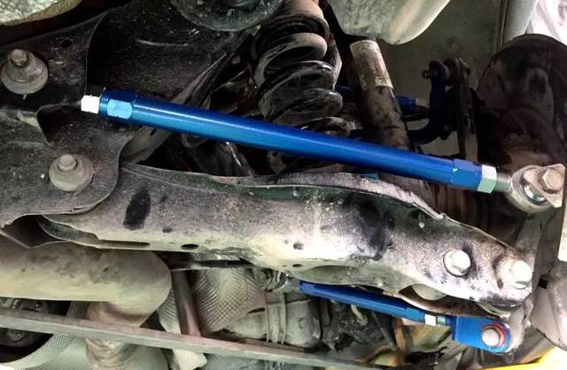 拒绝"外八"|宝马新3系改装cusco 可调式拉杆