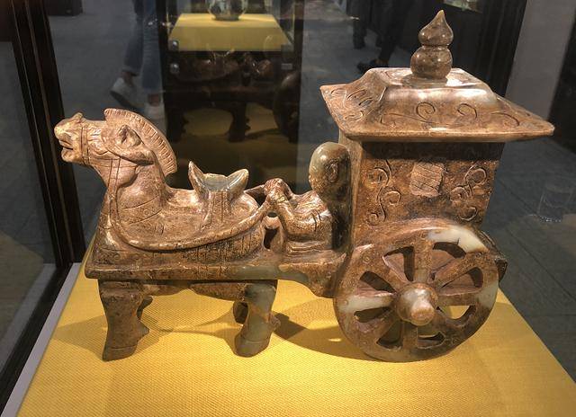 古代皇帝集权的象征，战汉玉马车，疑似秦始皇的“座驾”_搜狐网