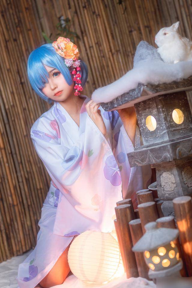 四位小姐姐cos的人气动漫角色"雷姆"!来看看哪一组最还原吧