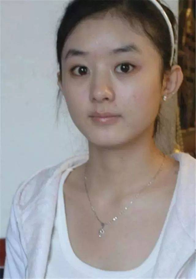 赵丽颖产后首现身,一个细节看出她婚后是否幸福