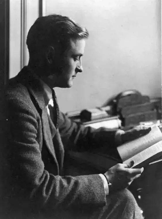 毛姆的每一个故事都在告诉我们应该如何度过这一生!_手机搜狐网