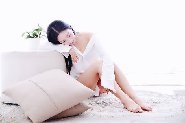 范范个人写真曝光 自由随性秀出好身材
