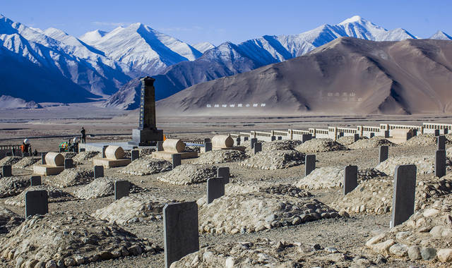 这里号称"生命的禁区",死人沟骇人听闻,过路司机经常意外猝死