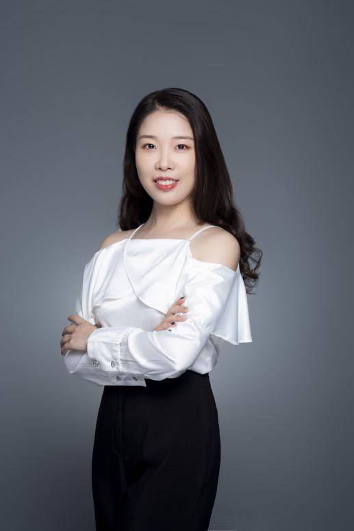 500强企业美女资金经理高分拿下cma,偏靠实力出道的偶像派!