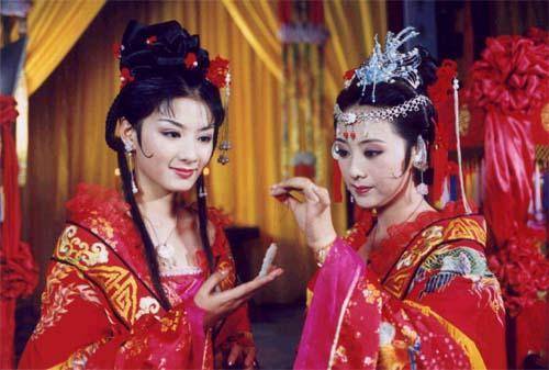 10大女星古装结婚照排名,唐嫣垫底,赵丽颖第二